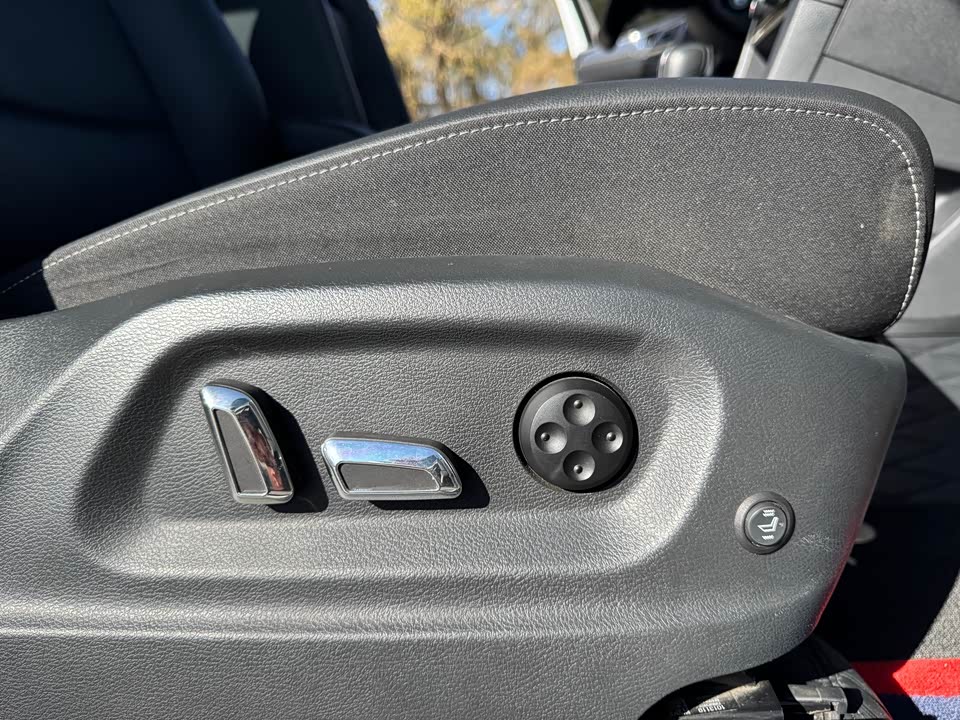 Volkswagen Golf*Jiayu