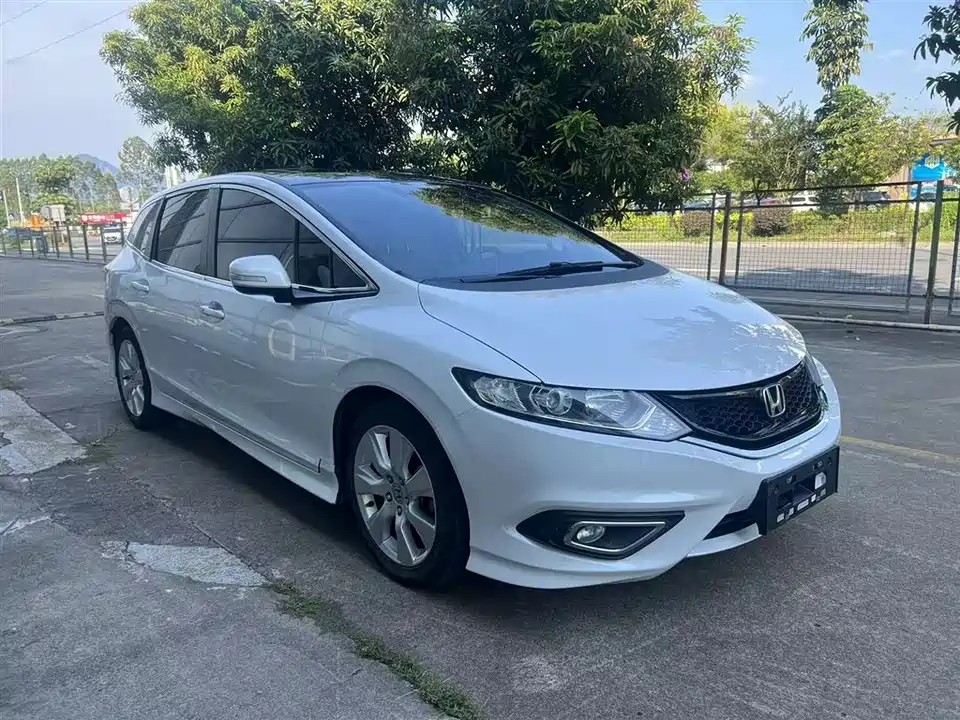 Honda Jade