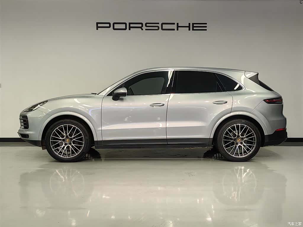 Porsche Cayenne, 2022 7