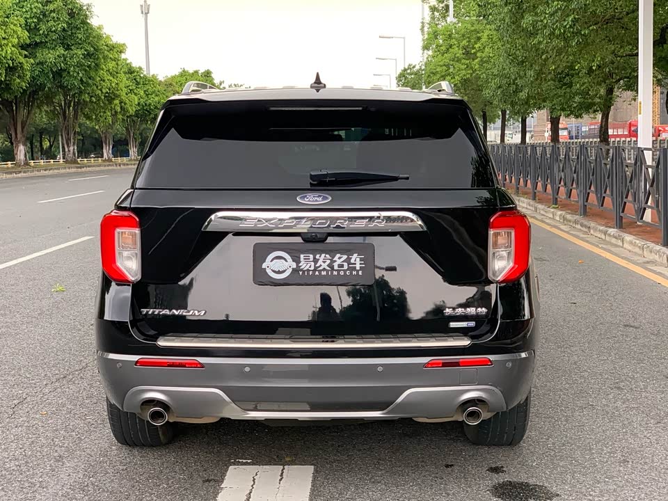 Ford Explorer Ford Explorer