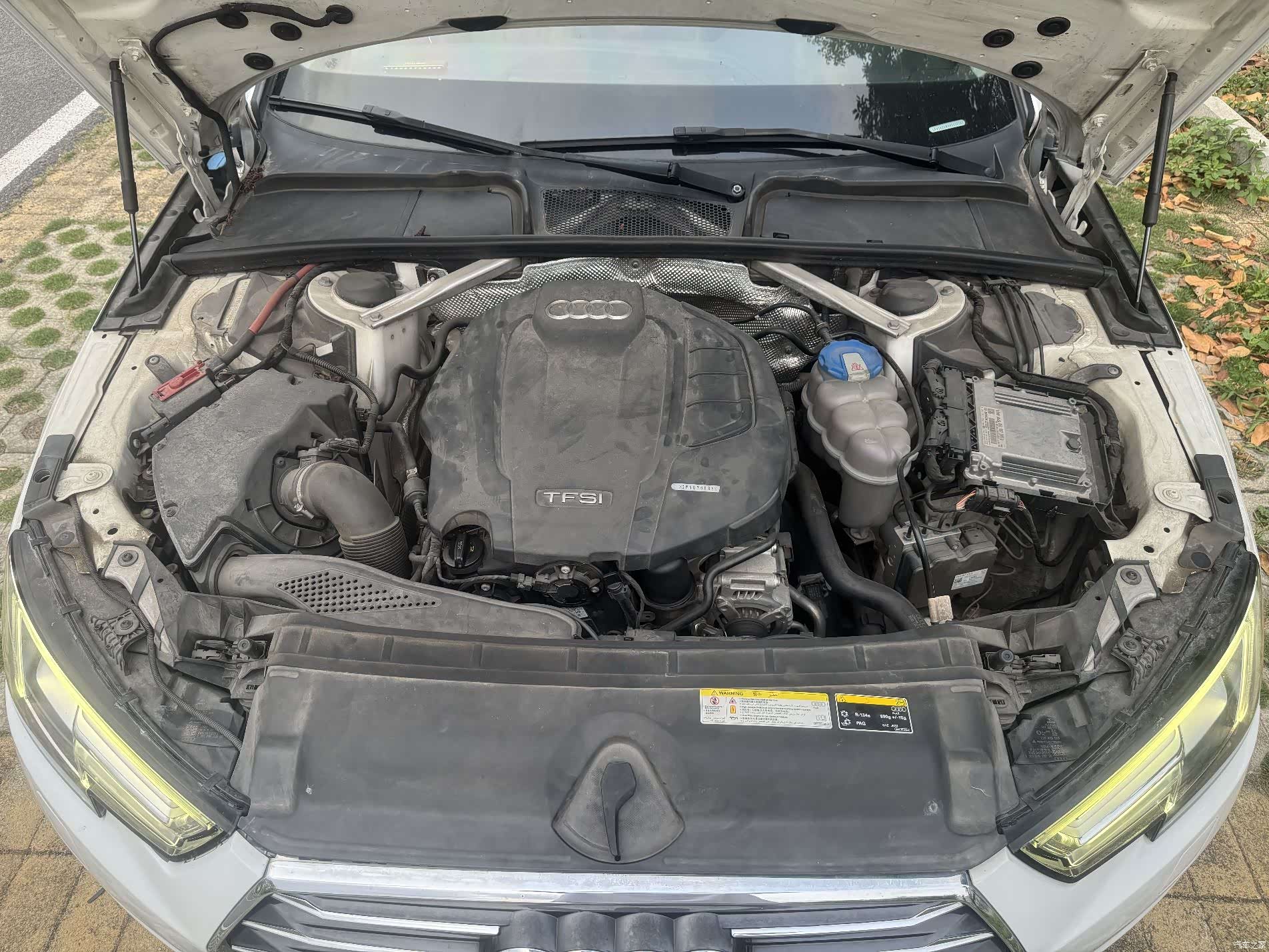 Audi A4L, 2018 20