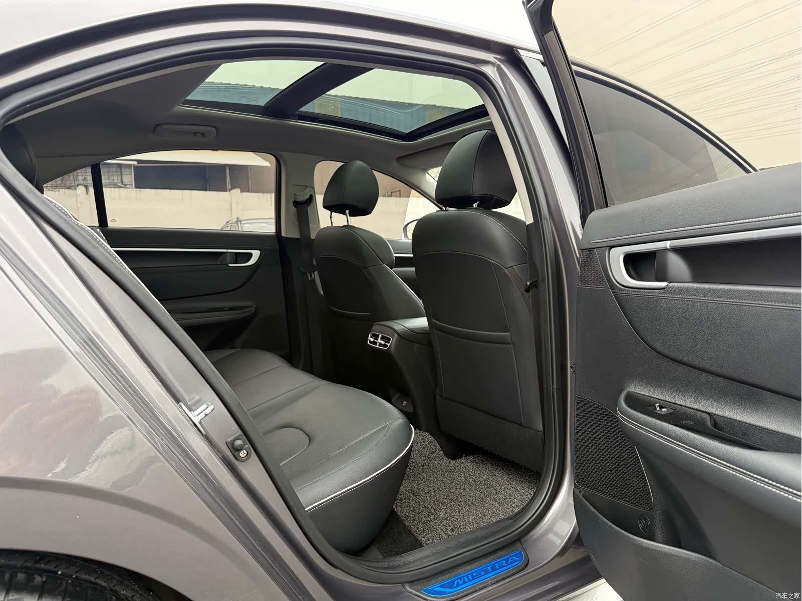 Hyundai 270TGDi, 2022 22