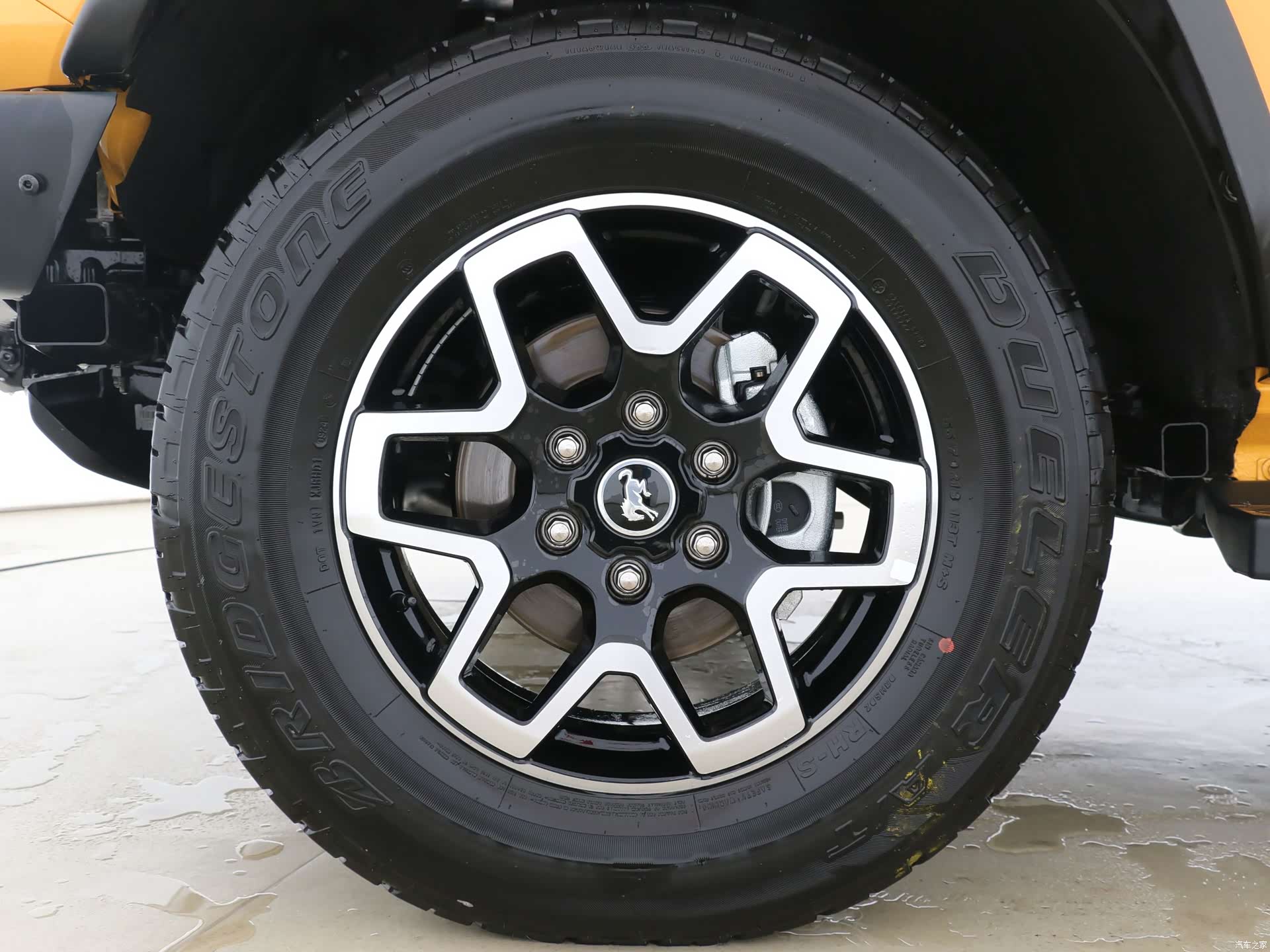 Ford Bronco, 2024 10