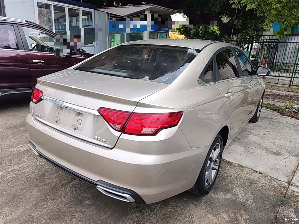 Geely Emgrand, 2018 7
