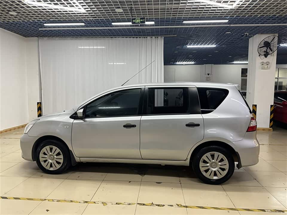 Nissan Liwei