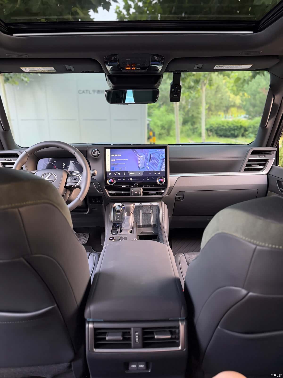 Lexus GX, 2026 17