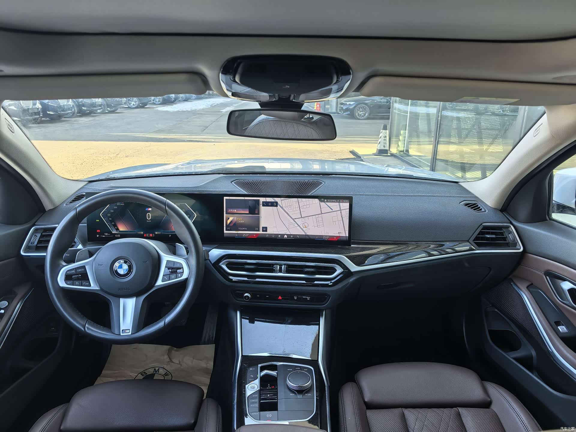 BMW 3 Series, 2025 10