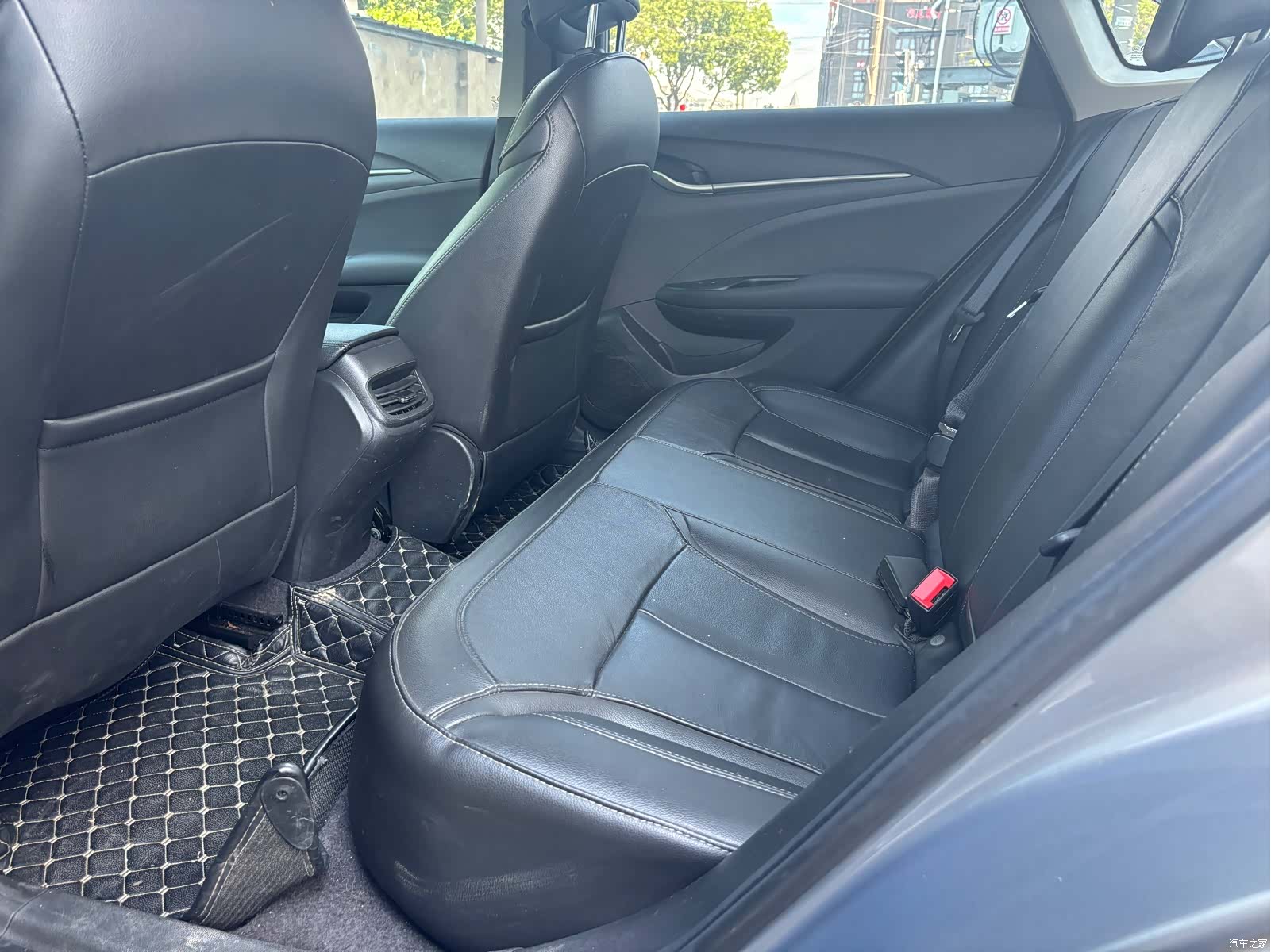 Buick VI, 2018 4