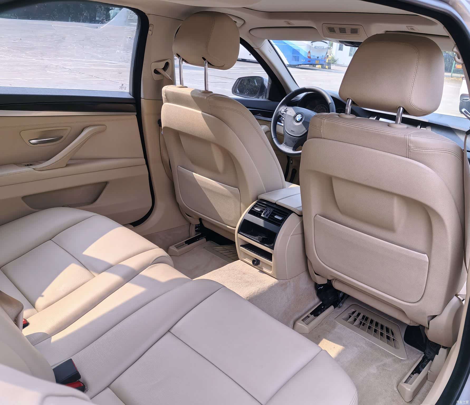 BMW 5 Series, 2015 6