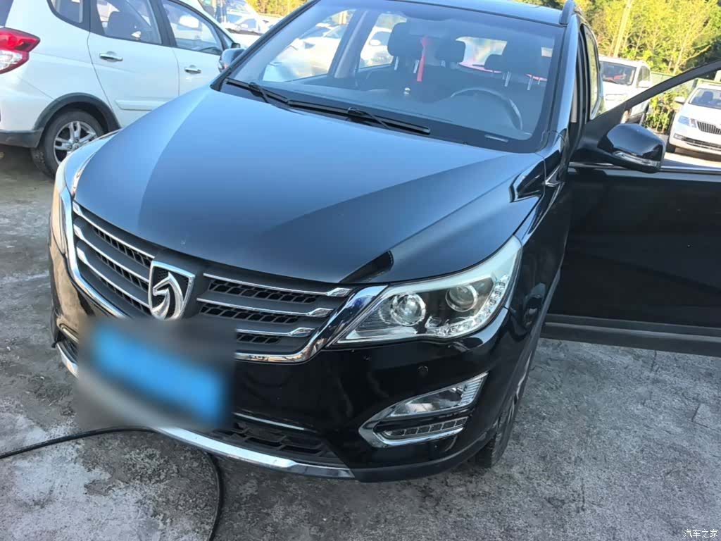 Wuling 560, 2016 2