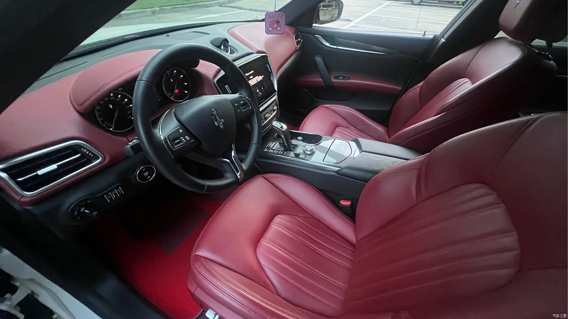 Maserati Ghibli, 2021 7