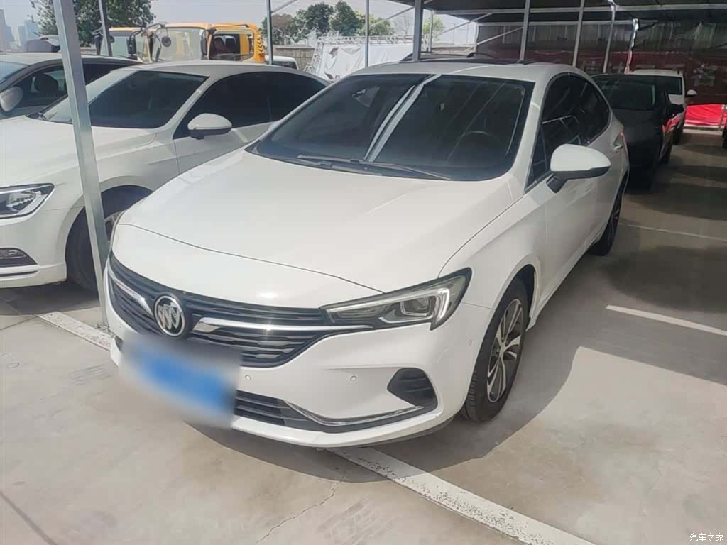 Buick Verano, 2020 1