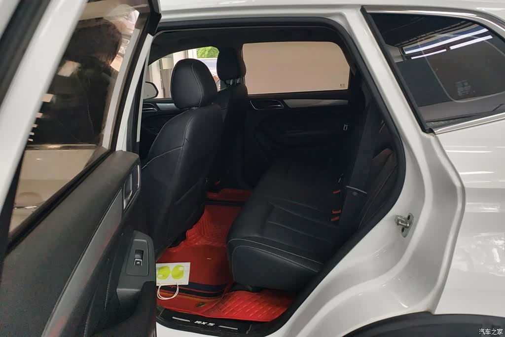 Roewe RX5, 2018 11