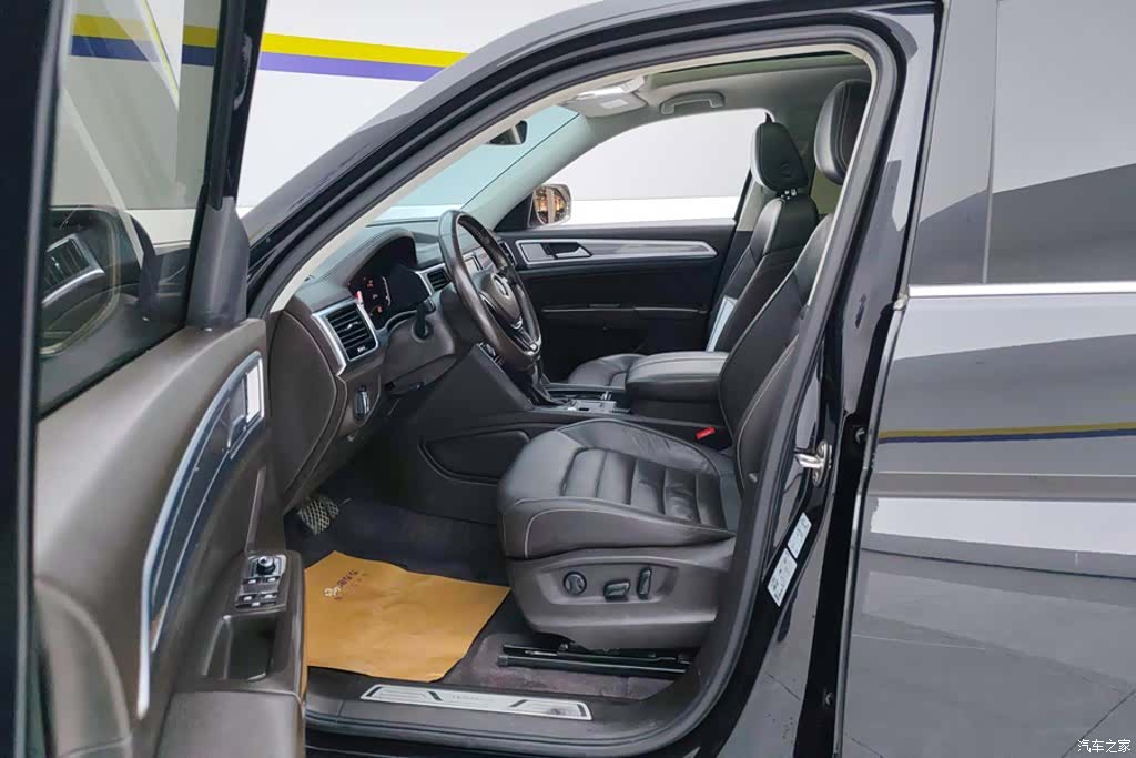 Volkswagen Teramont, 2019 9