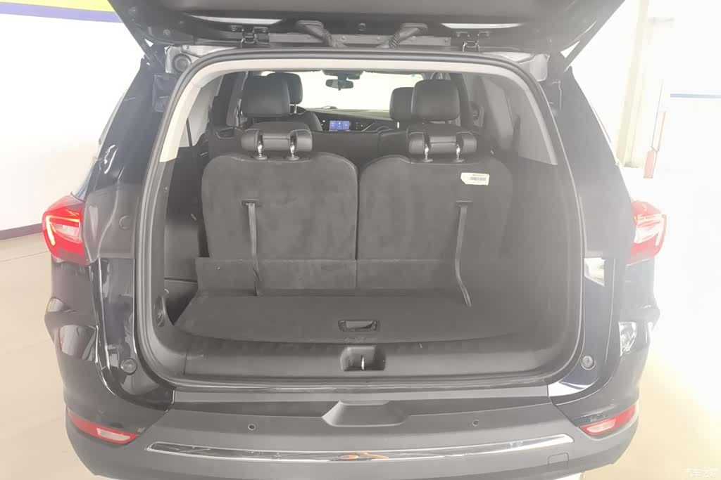 Buick Enclave, 2020 4