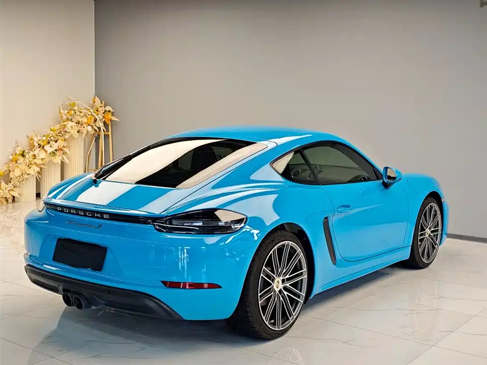Porsche 718