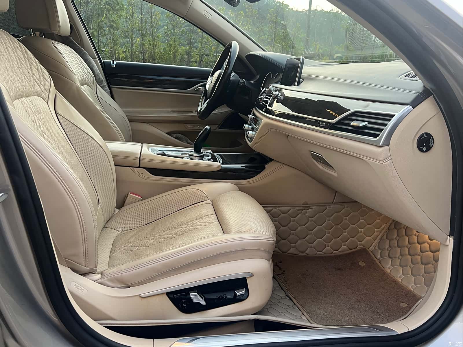 BMW 7 Series, 2016 11