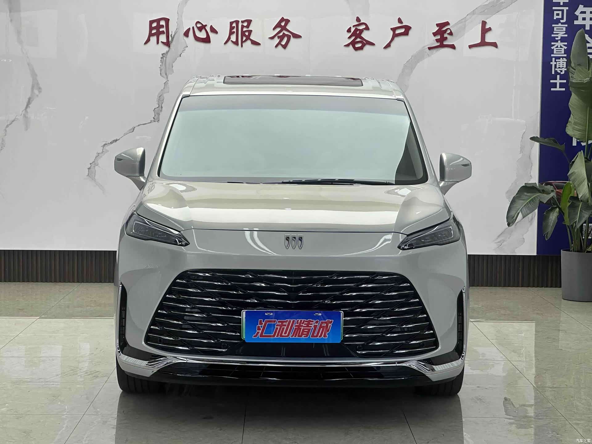 Buick GL8, 2025 2