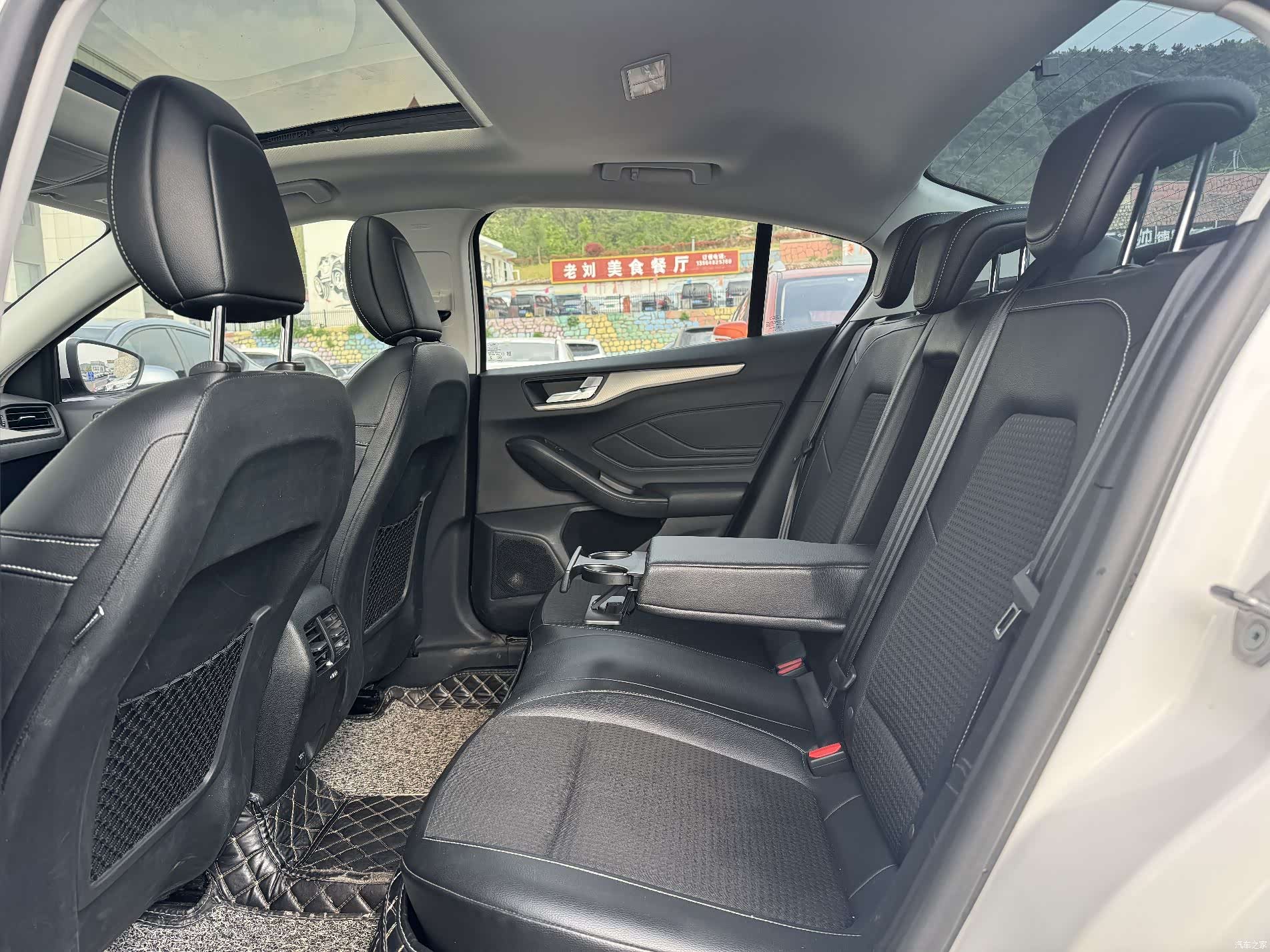 Ford Focus, 2019 6