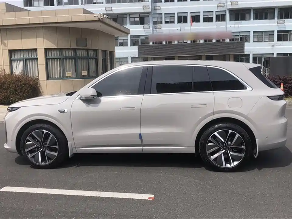 Li Auto Ideal L6