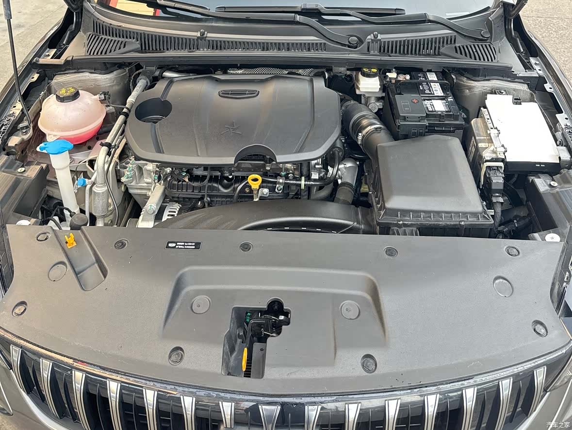 Geely Binray, 2025 13