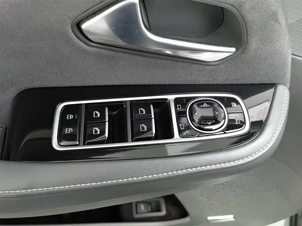 ARCFOX Polar Fox Alpha S