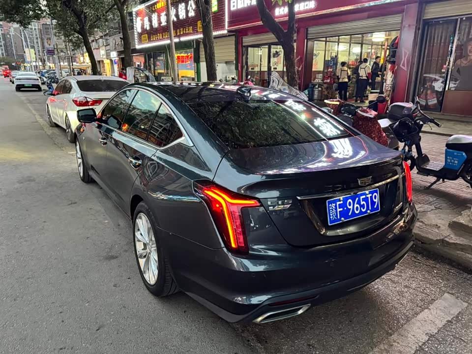 Cadillac CT5
