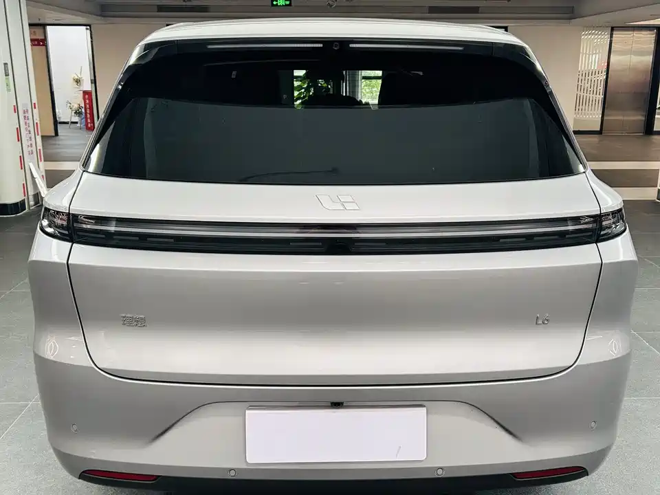 Li Auto Ideal L6