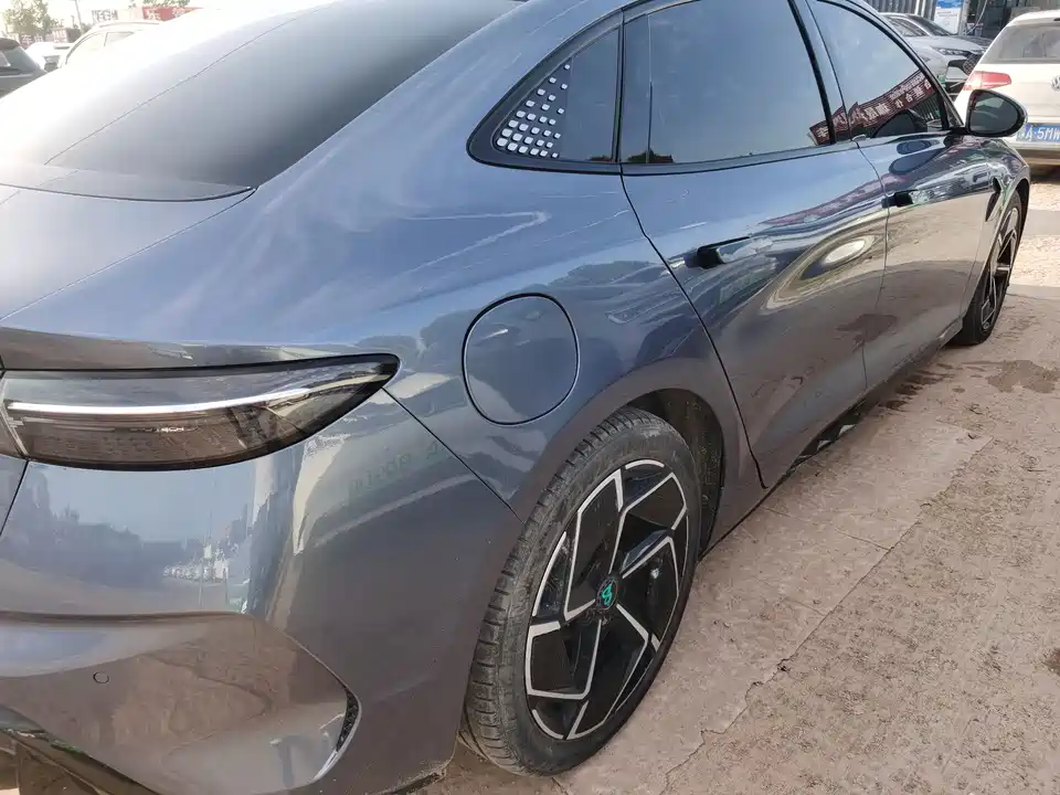BYD seal