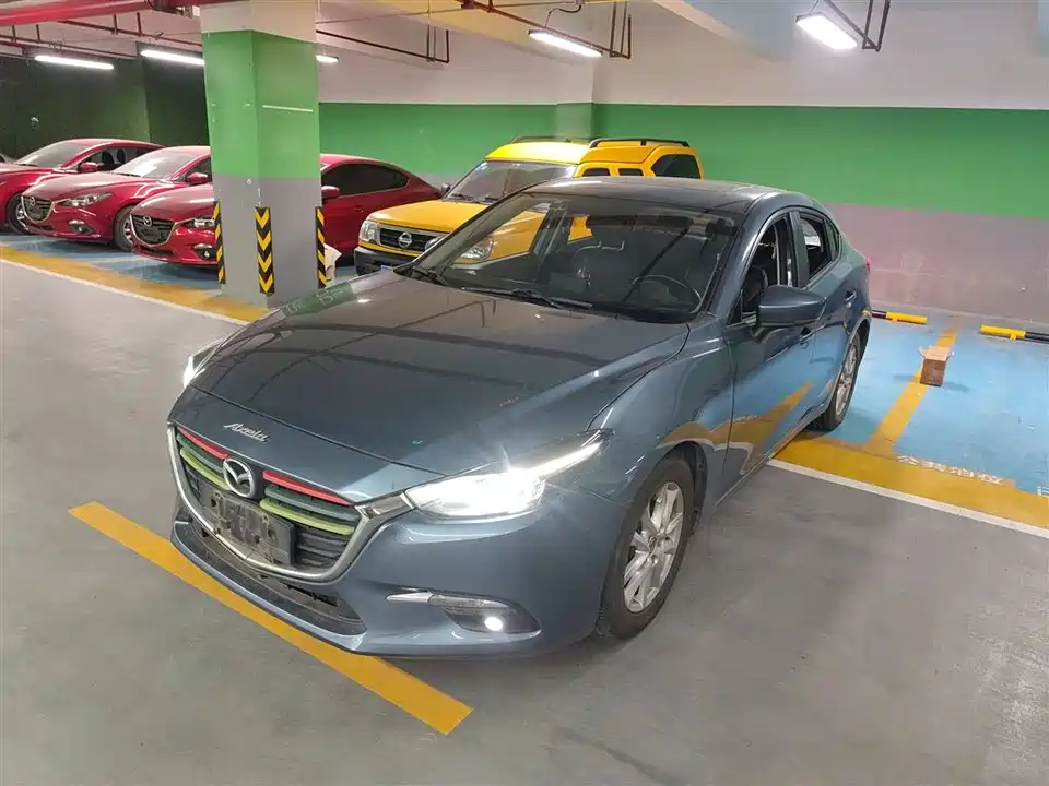 Mazda 3 Angkesaila