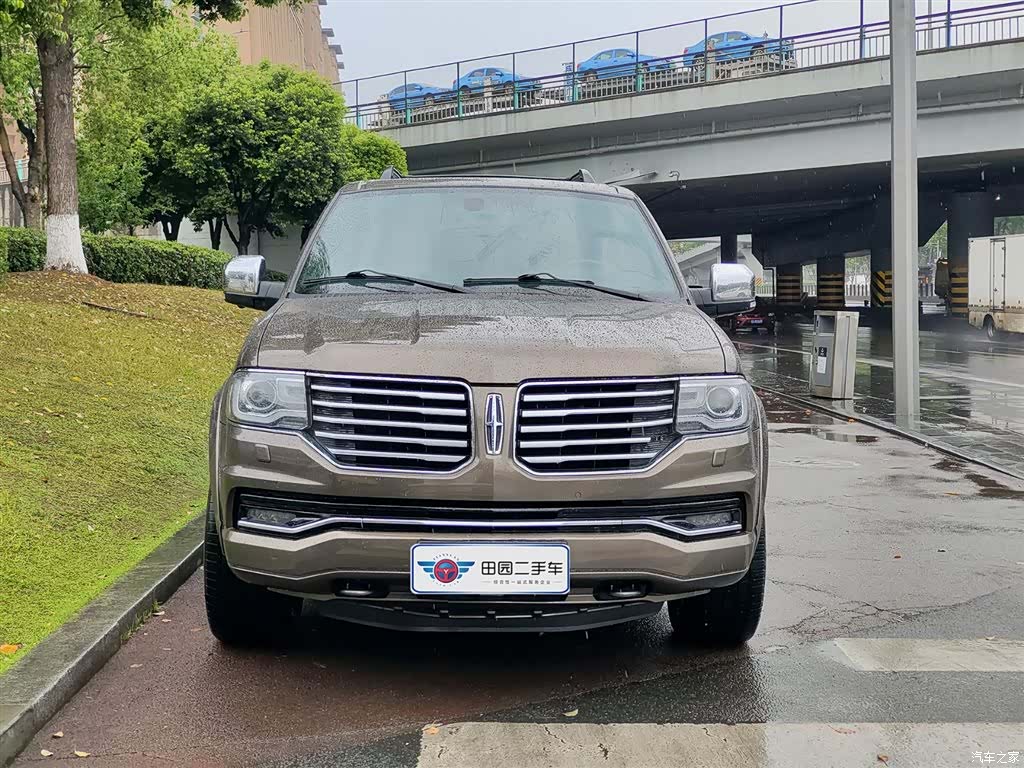 Lincoln Navigator, 2016 2
