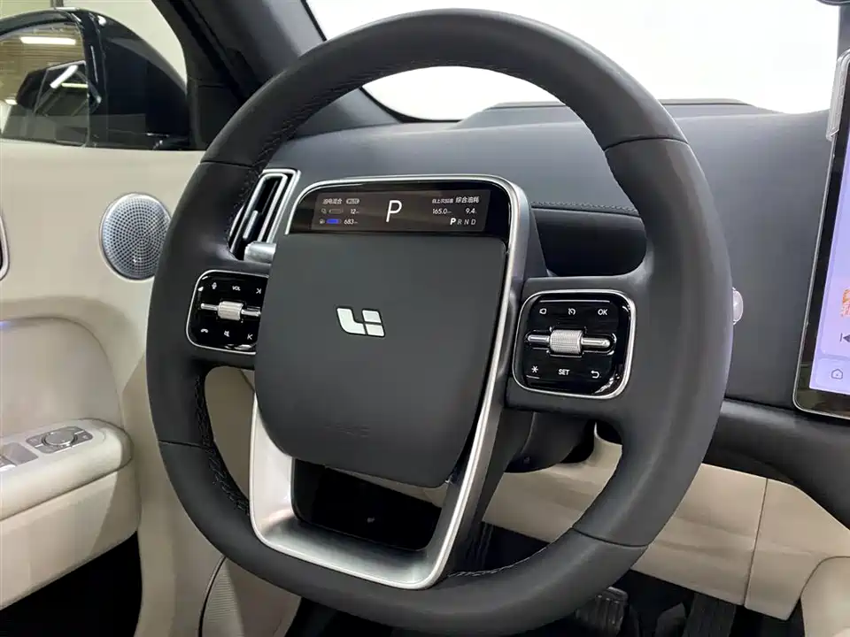 Li Auto Ideal L7