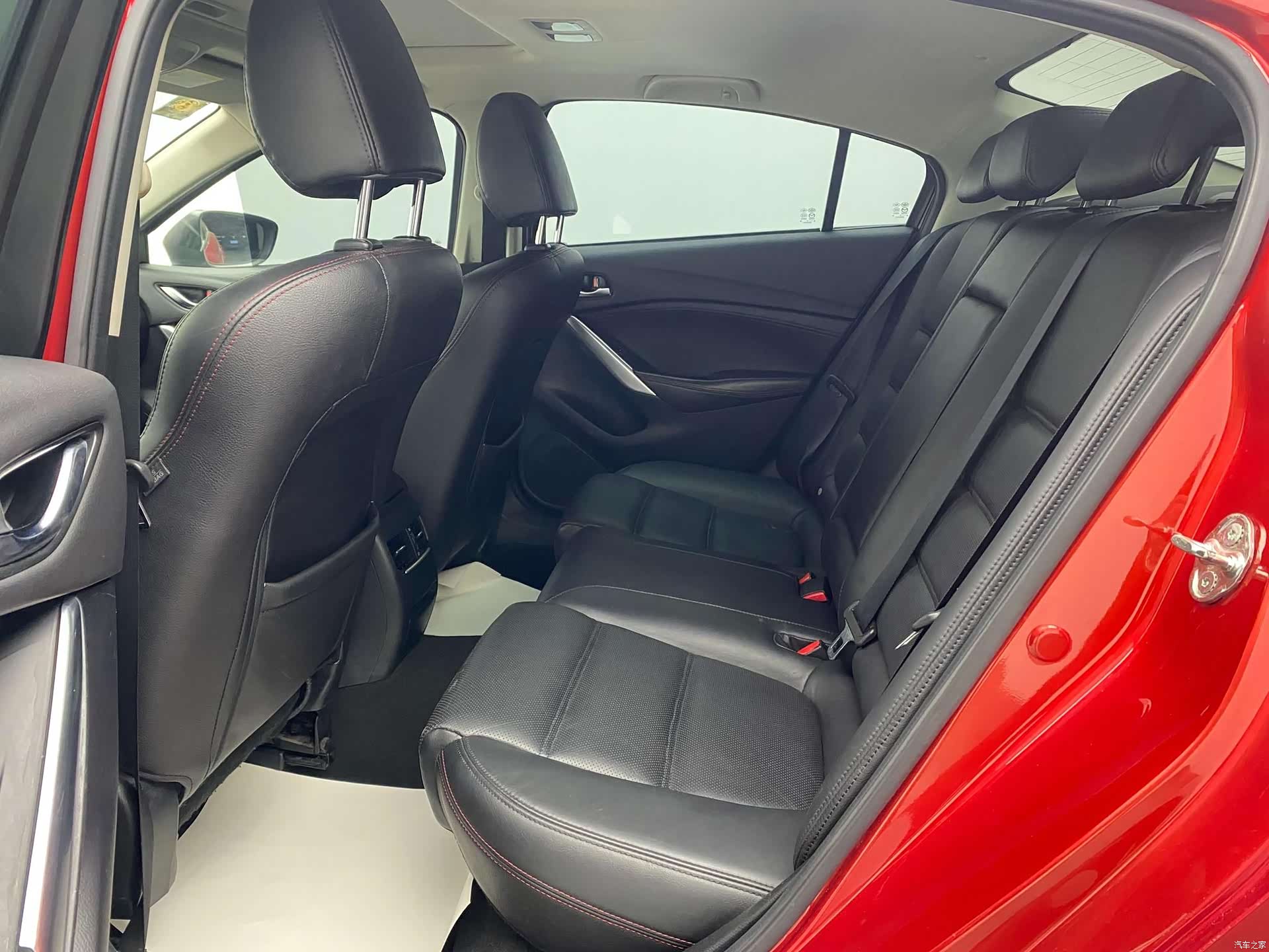 Mazda Atenza, 2016 18