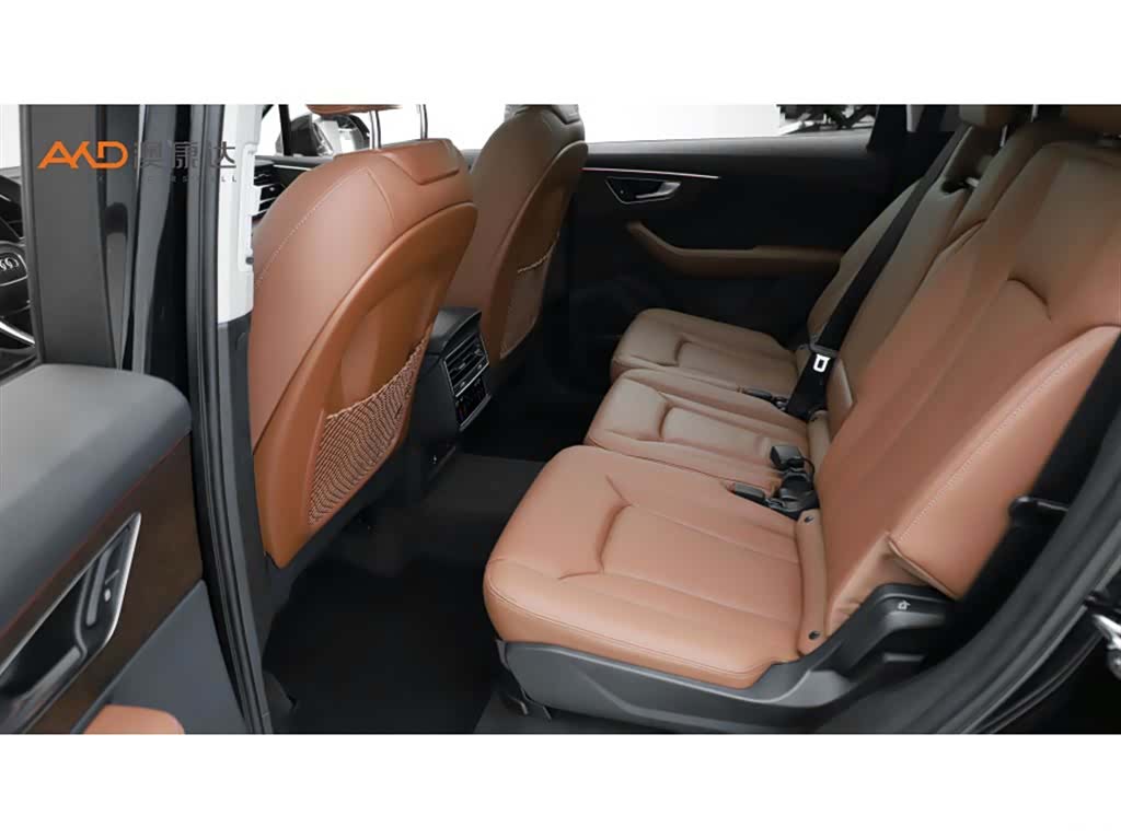 Audi Q7, 2025 7