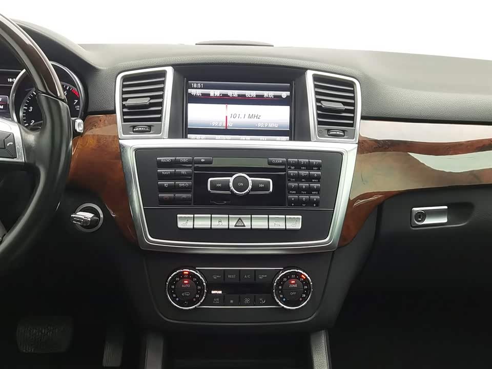 Mercedes-Benz M class