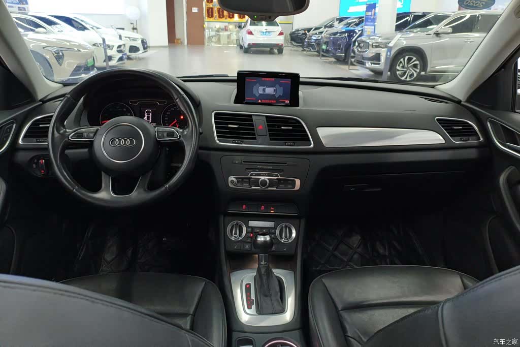 Audi Q3, 2014 12