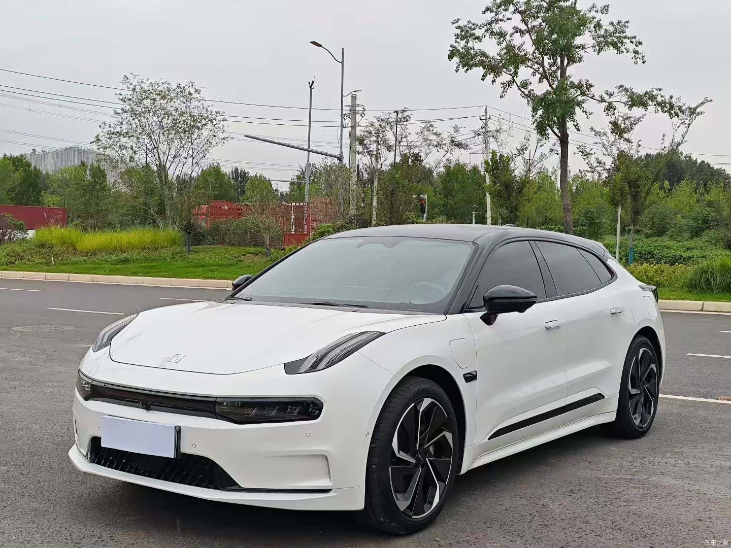 Zeekr 001, 2023 3