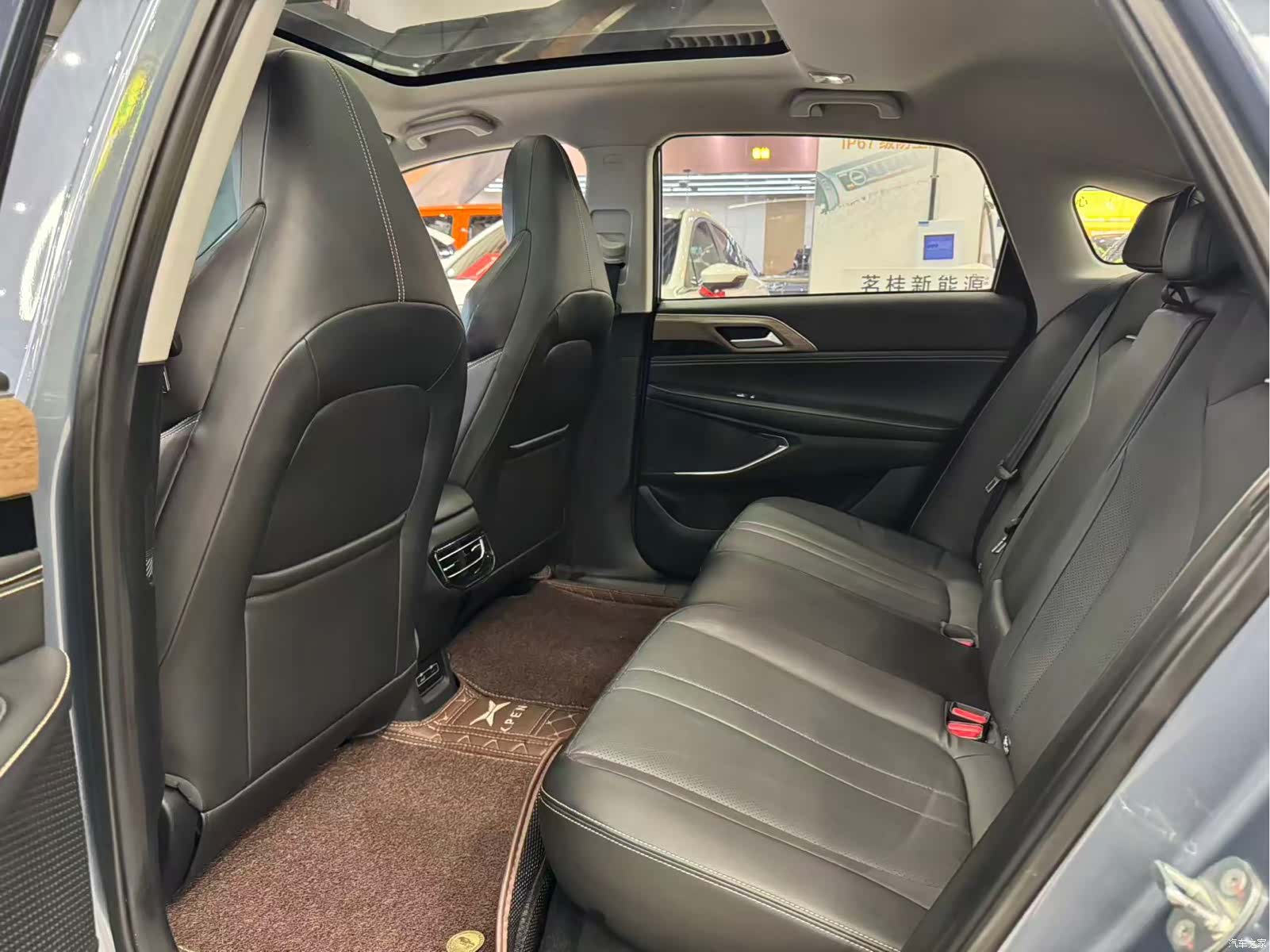 Xpeng P5, 2022 9