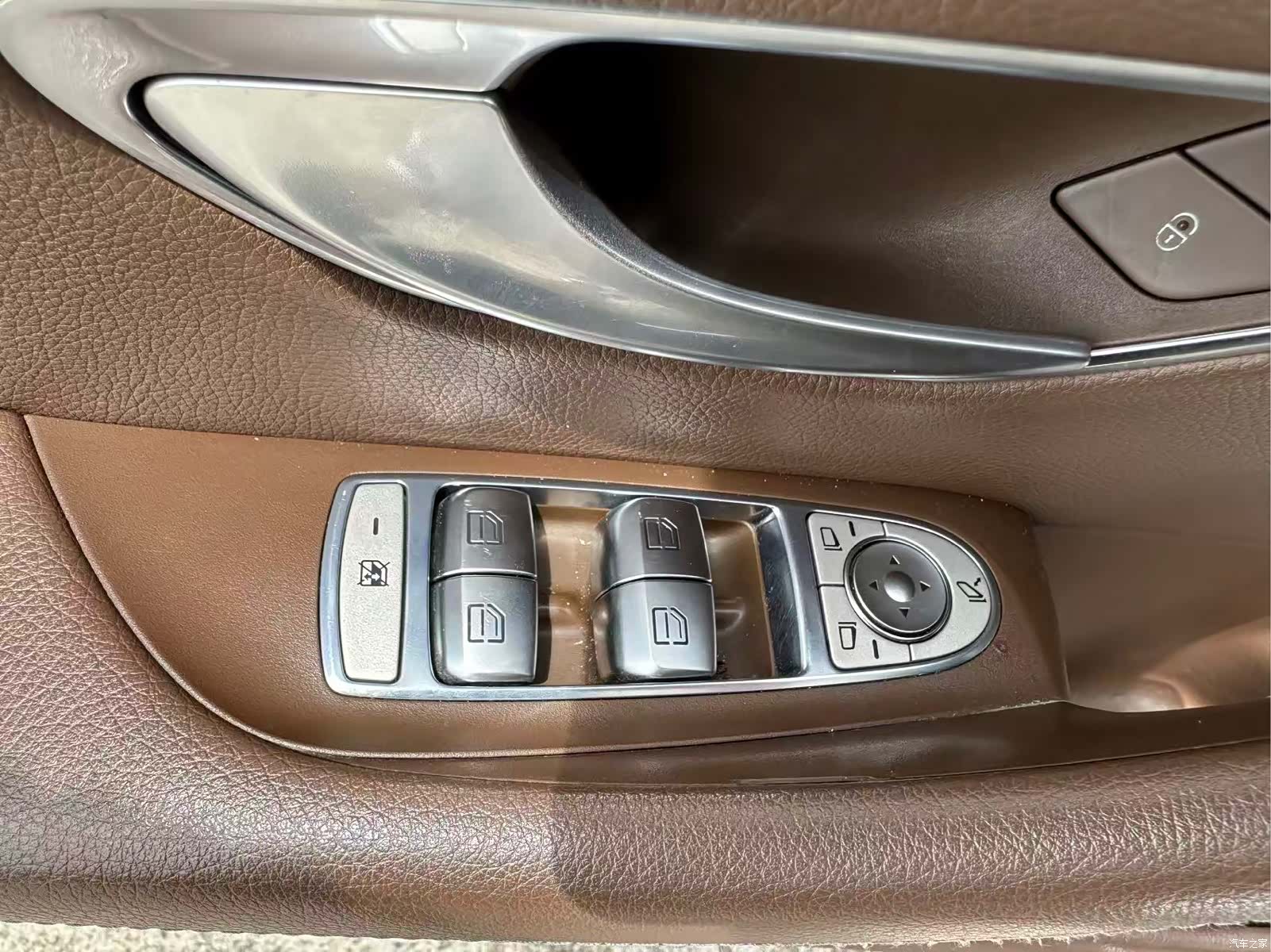 Mercedes-Benz E-Class, 2021 13