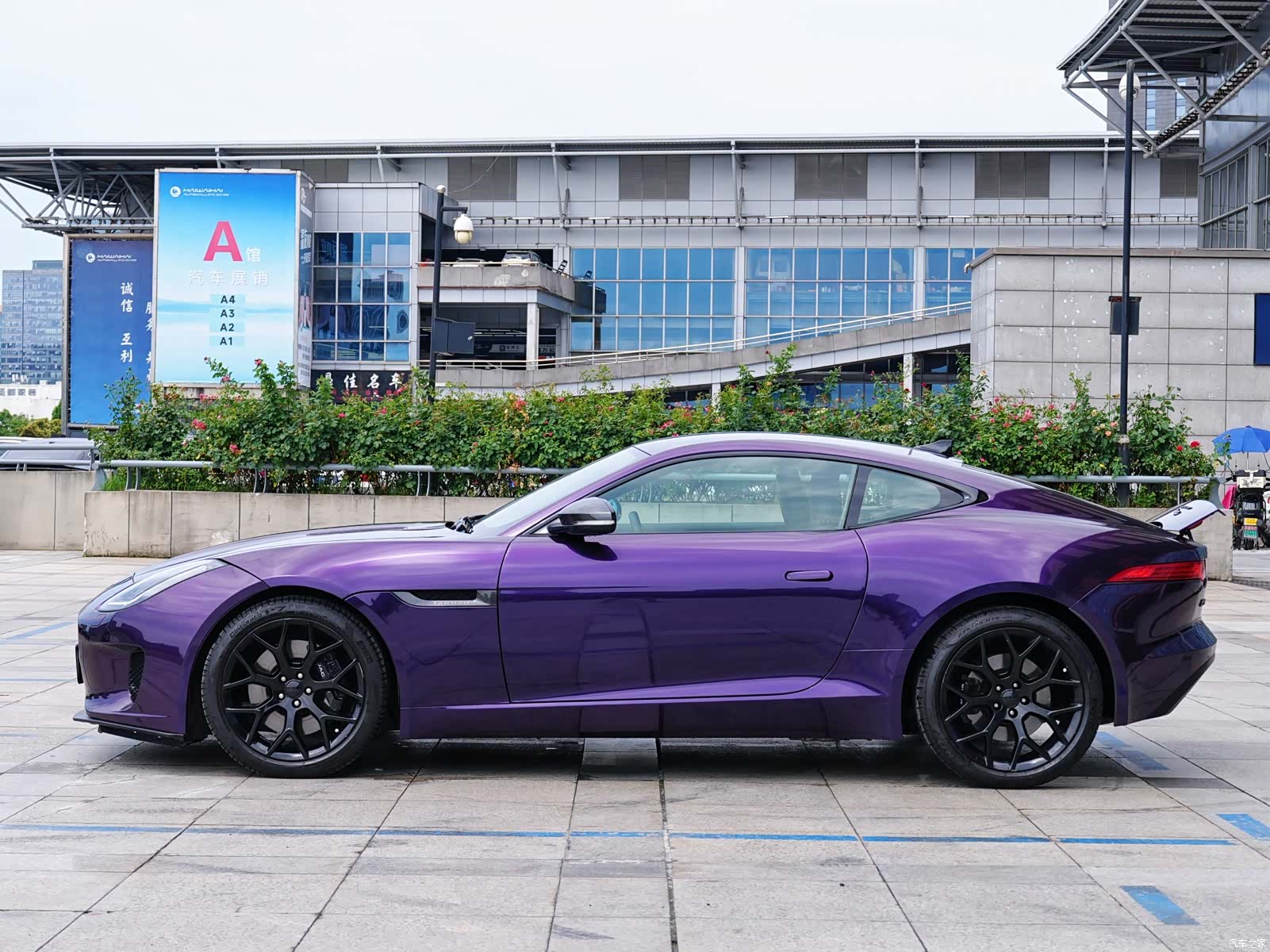 Jaguar F-TYPE, 2015 3