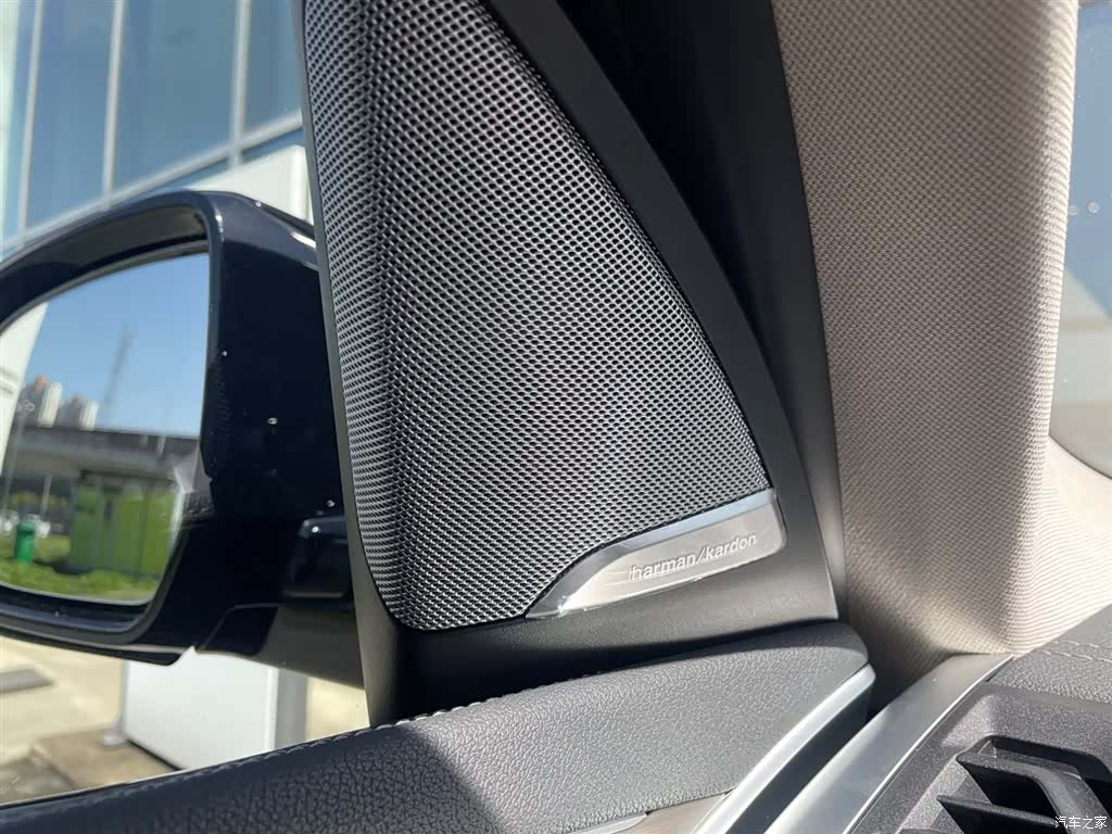 BMW X3, 2023 12