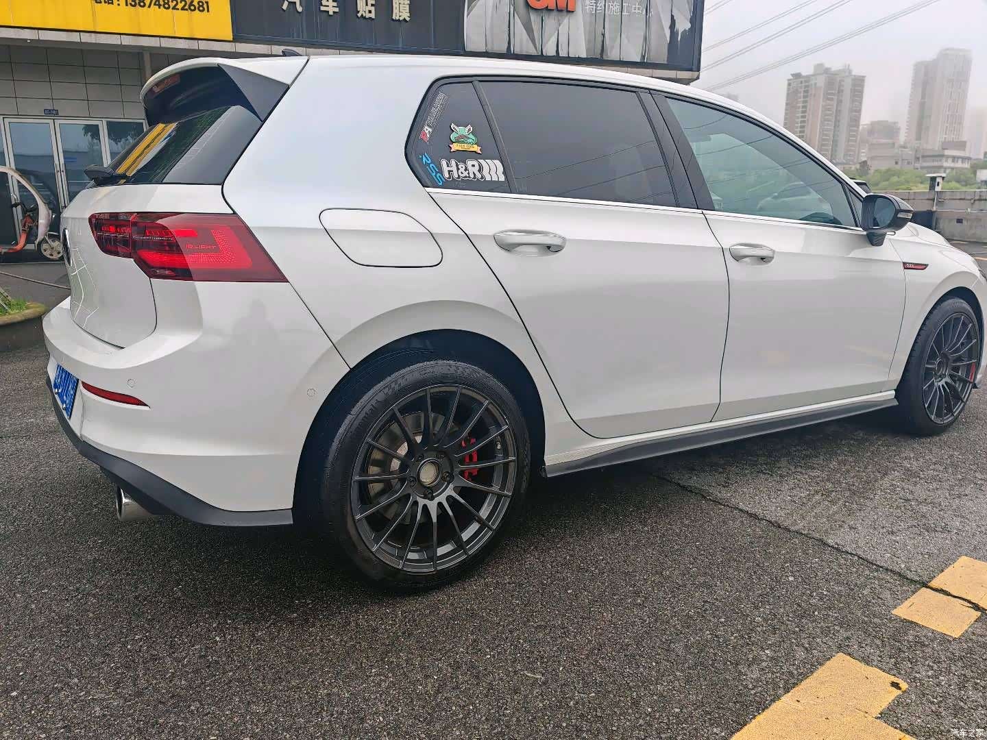 Volkswagen Golf, 2023 4