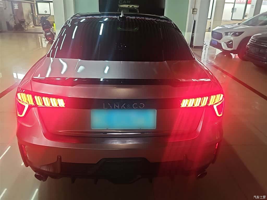 Lynk & Co 01, 2020 6