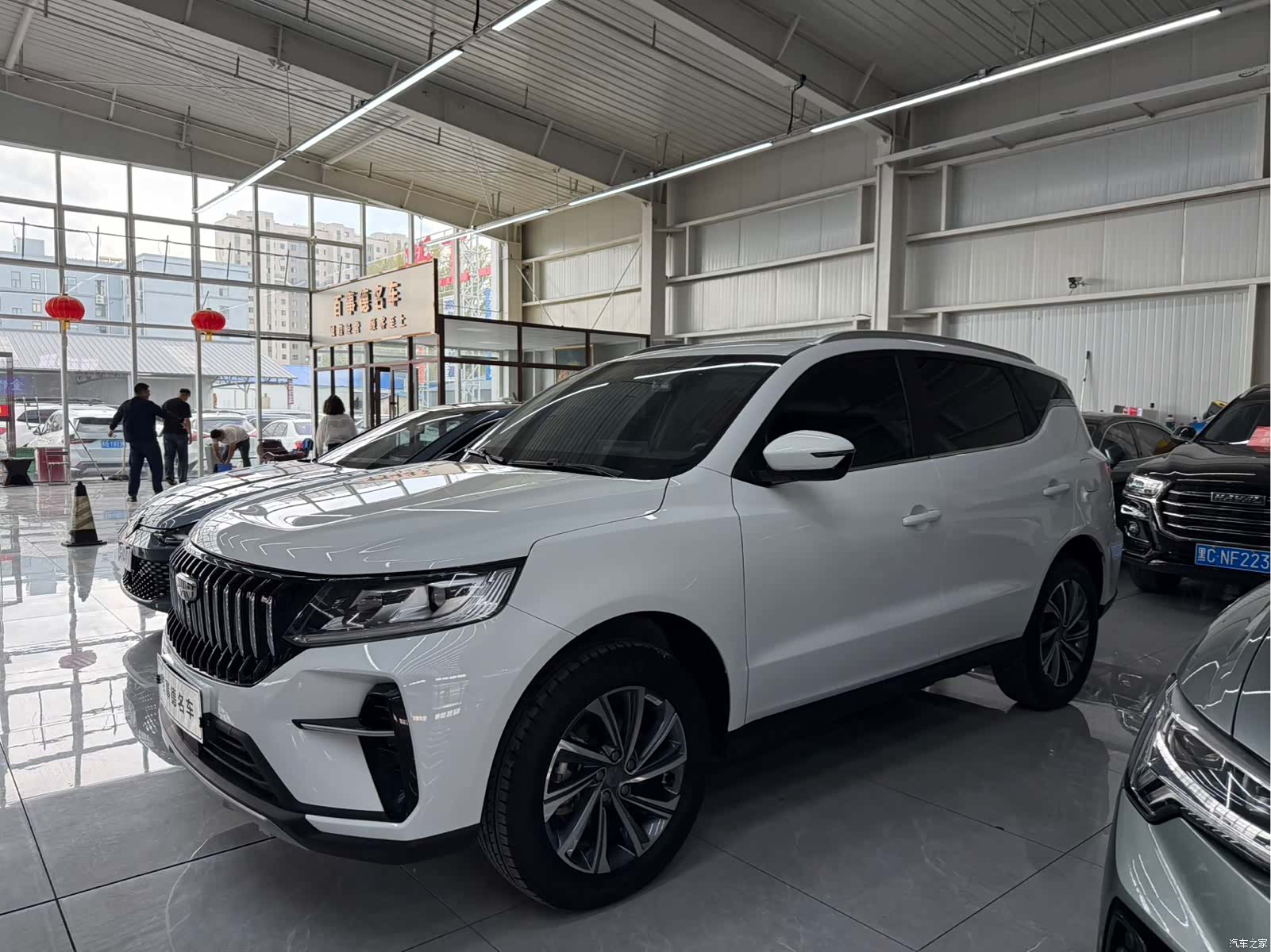 Geely X6, 2022 1