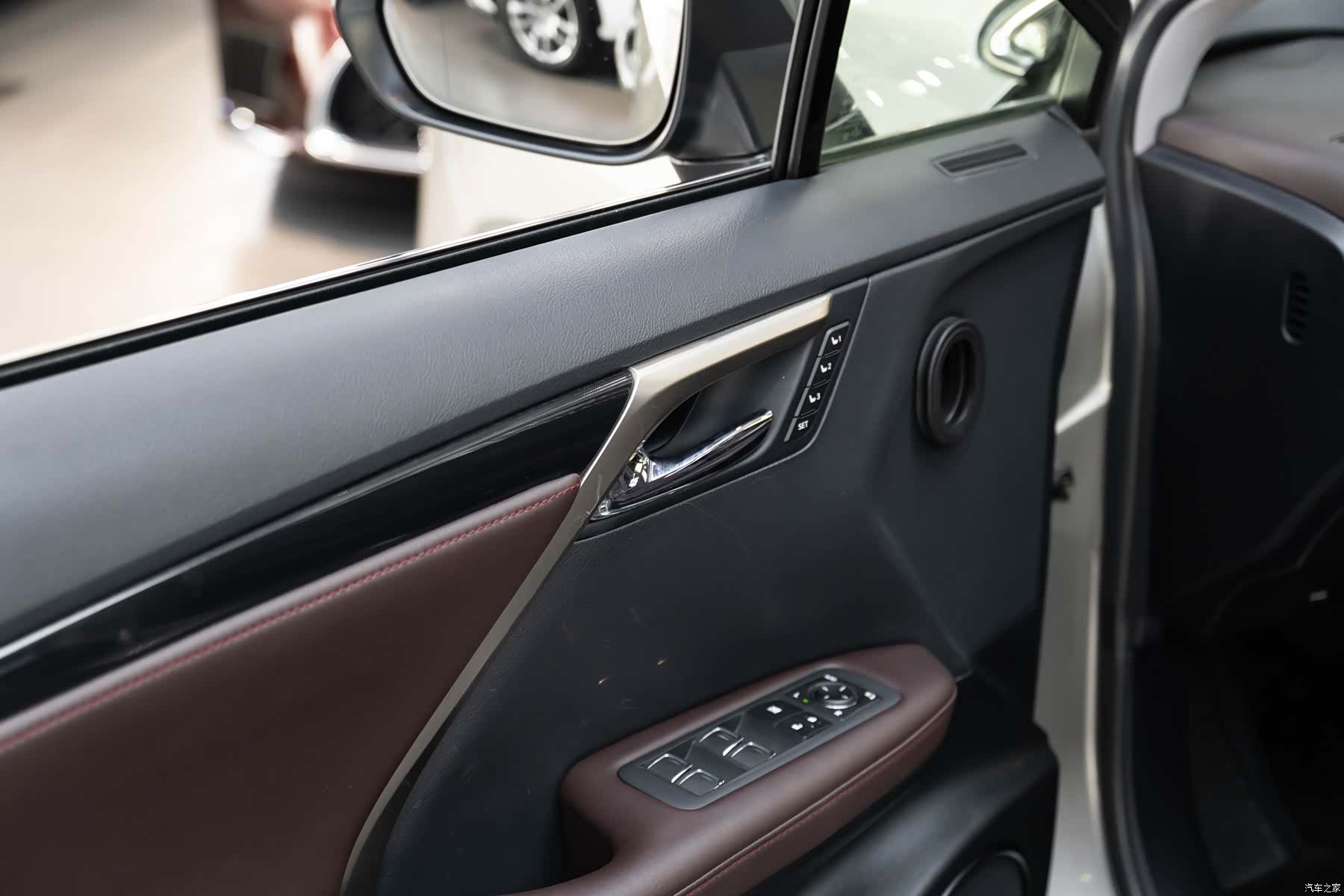 Lexus RX, 2023 19