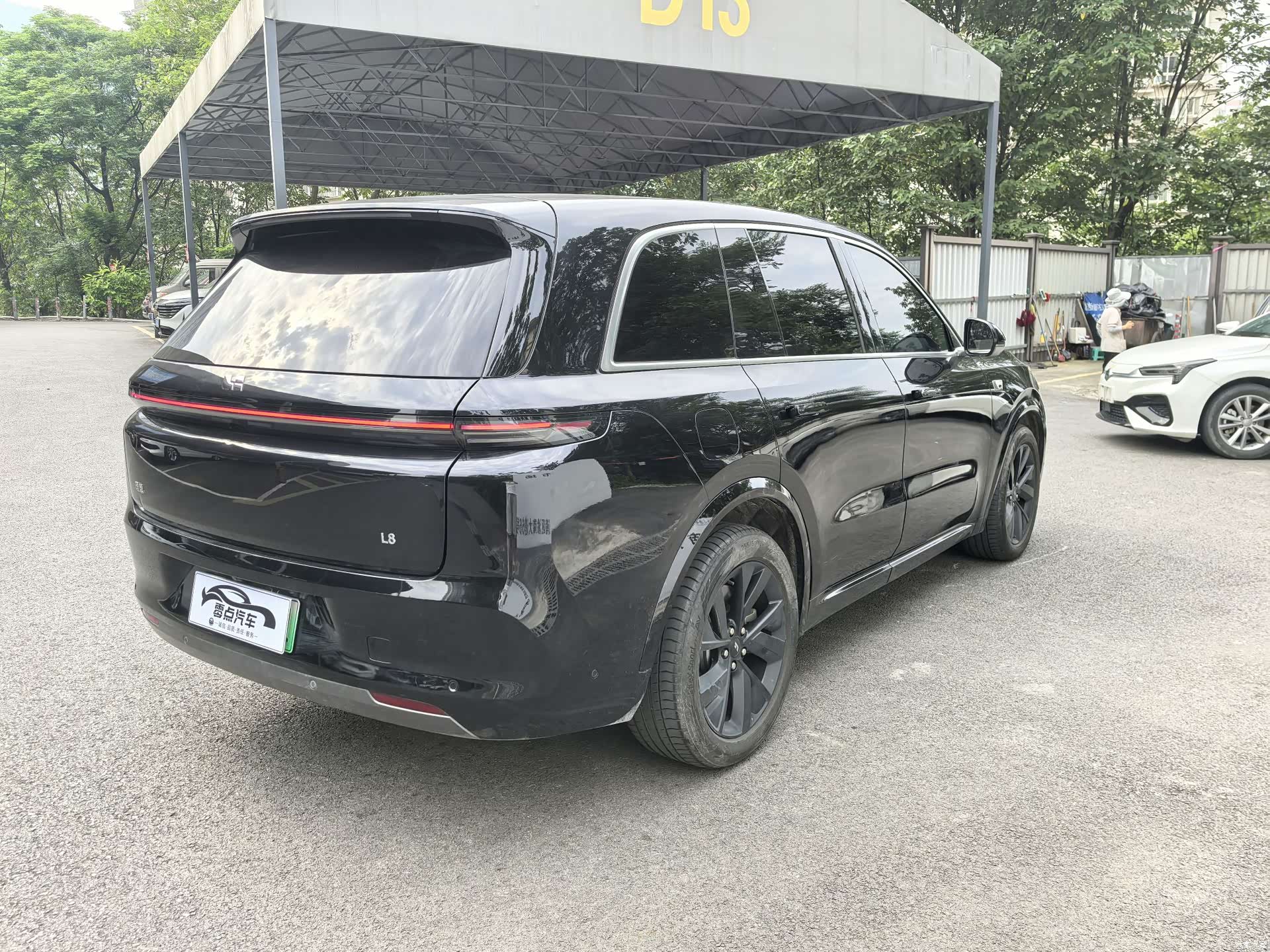 Li Auto L8, 2023 7