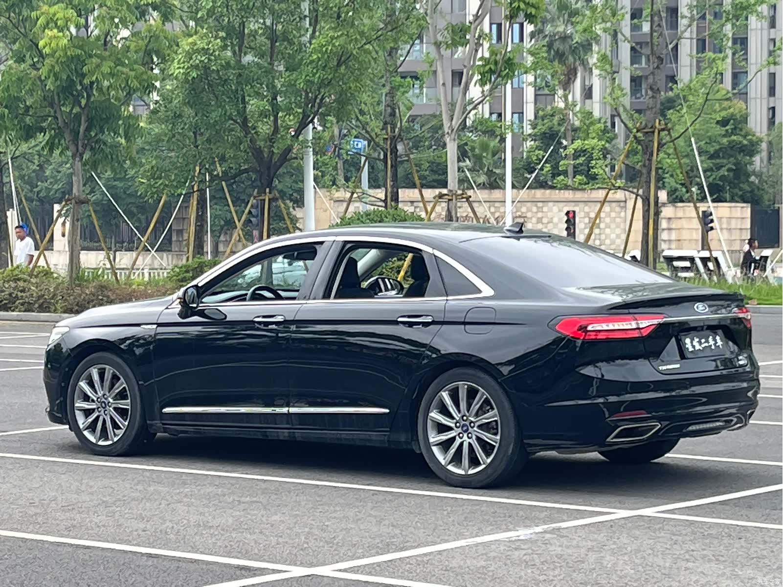 Ford Taurus, 2020 17