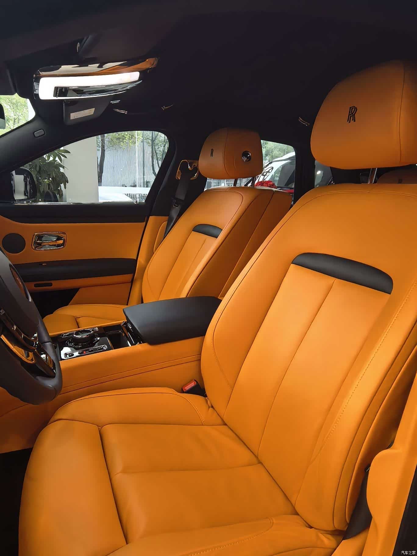 Rolls-Royce Ghost, 2024 7