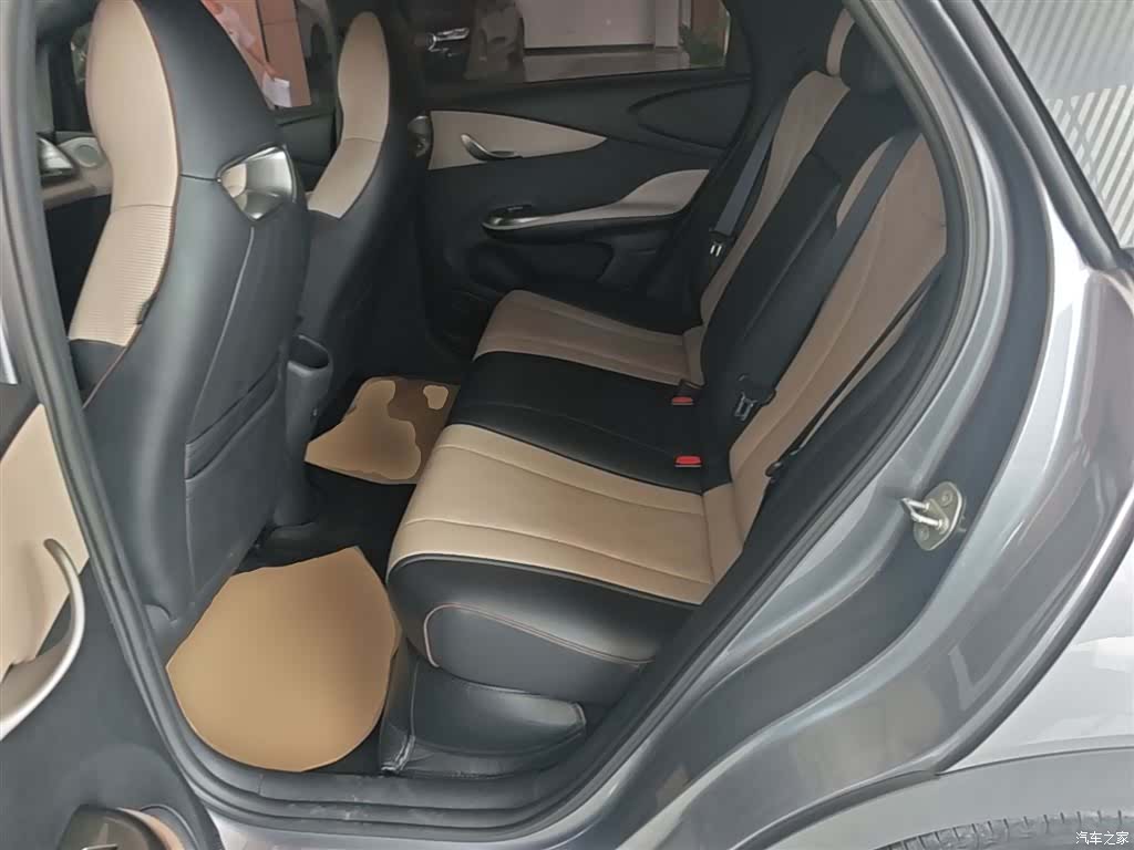 BYD Dolphin, 2023 17