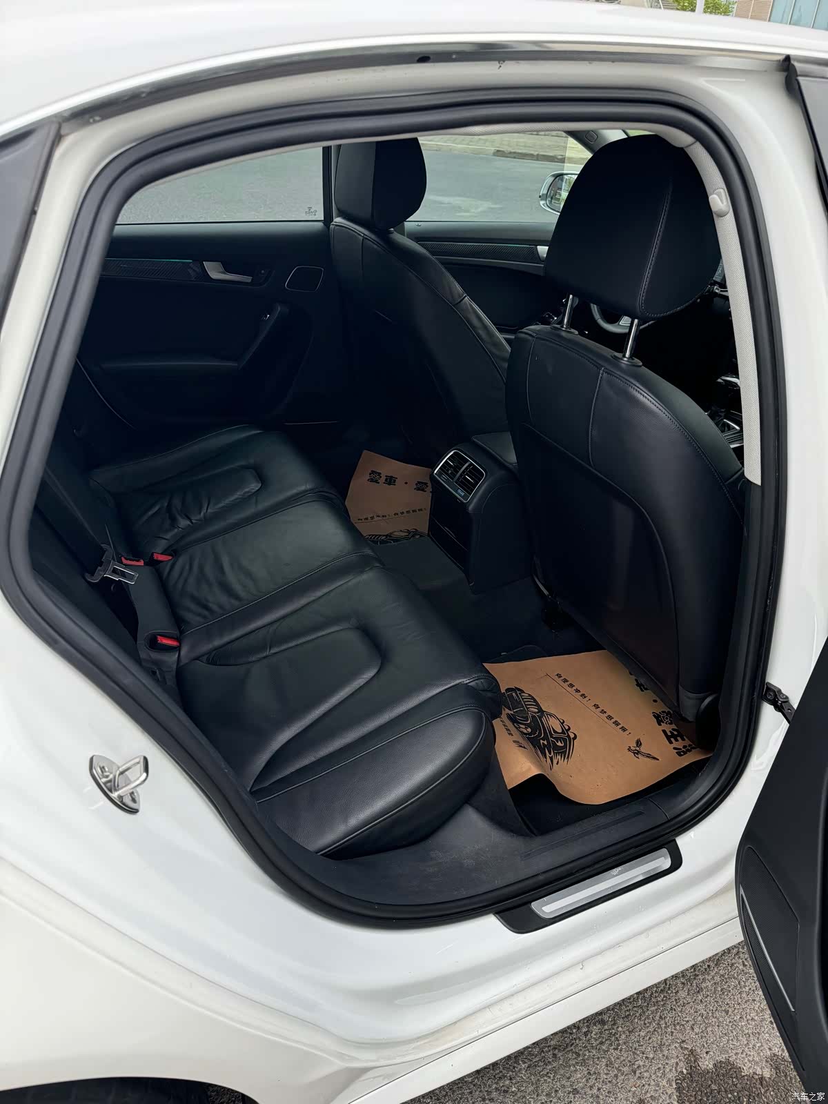 Audi A4L, 2015 10